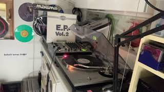 Doug Willis - Down To The Disco