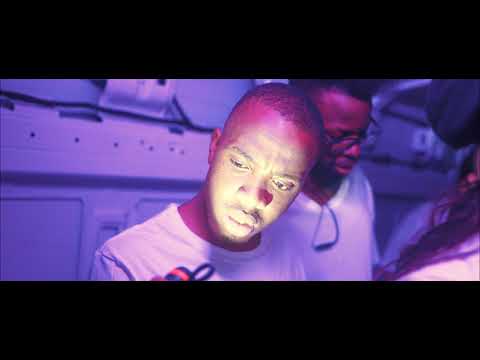 Video thumbnail for Orelhas Quentes