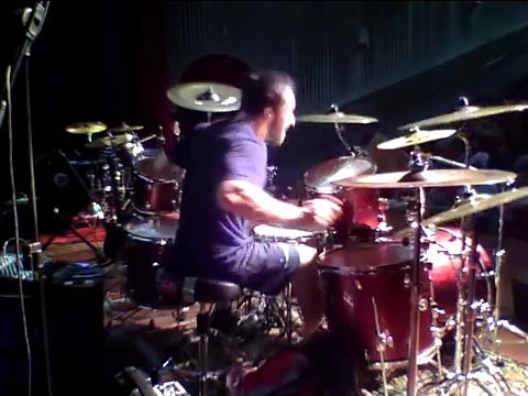 Eloy Casagrande - Drum Solo -  Sao Paulo 09/04/2016