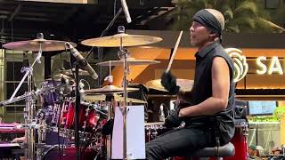 Download lagu JAUH SALAH Cokelat Band drumcam Ervin Syam Kikan Ernest Edwin #snaredrumfreakz #snaredrumfreakztube mp3