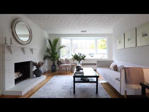 12 Daniel Rd Wakefield MA - Sun-drenched Home