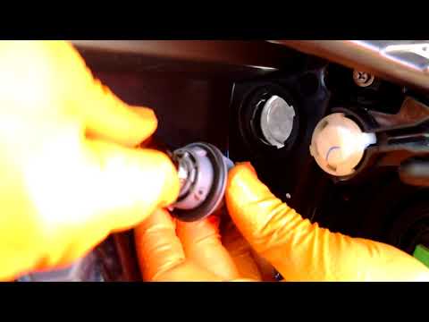 2010-2018 Mazda 5 Front Turn Signal Bulb Replacement: How To Do It