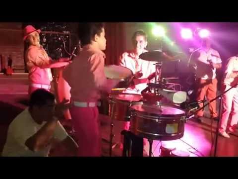 Solo de Tomy con Mambo Mio