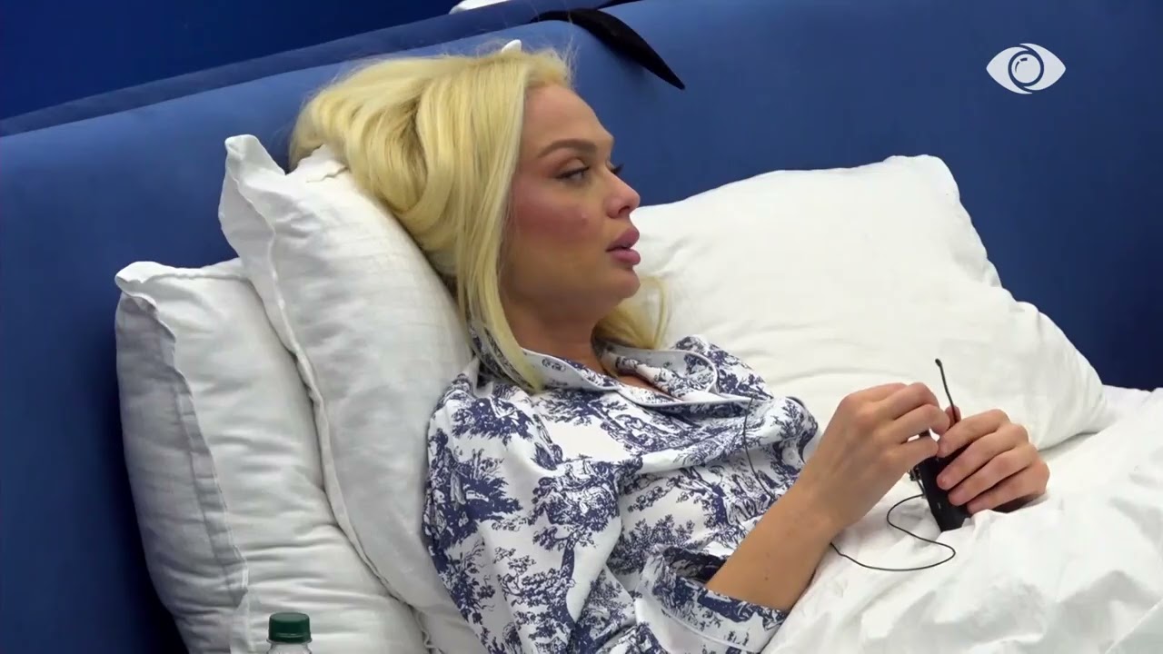 “Çfarë bëri kur i erdhi Pandora”/ Rozana vijon bisedën me Danjën për Gertën, Gjesti i dëgjon te dera