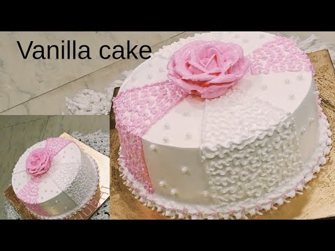 #Lets decorate the cake together 💕💕 #moksha's cakes