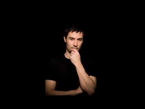 Yves Larock - Nomadic Knights - HQ!