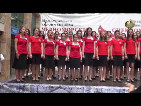 Среща на хоровете на открита сцена Мистрал