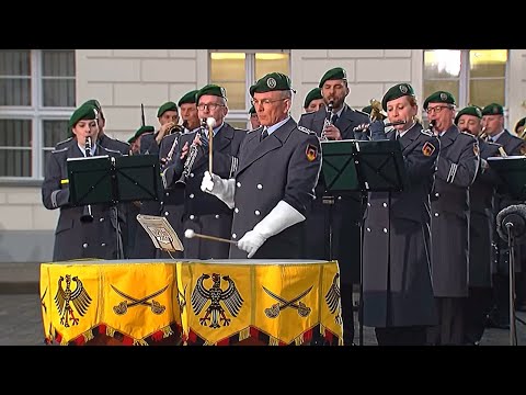 Der Coburger (Marsch) Stabsmusikkorps der Bundeswehr - Staatsbankett Schloss Bellevue 29.03.2023