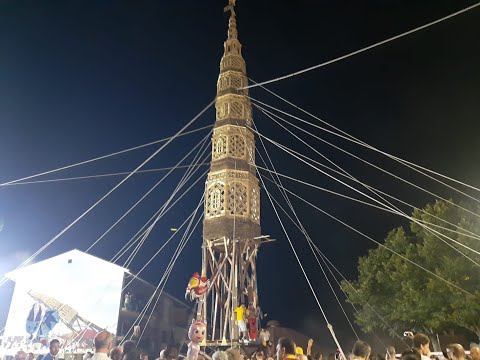 L'alzata del giglio in onore di San Rocco a Flumeri