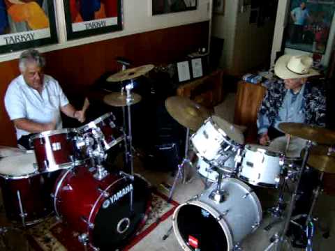 JOHNNY CUVIELLO-ERNIE DURAWA-Two Drummers SOLO Texas Drummer Boy 5/15/09 Austin, Tx