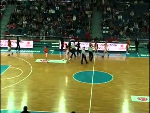 22.12.2012 Спарта&К (Видное) 87-82 УГМК (Екатеринбург)