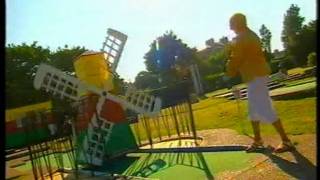 Su Pollard - Walking On Sunshine (In Cleethorpes)