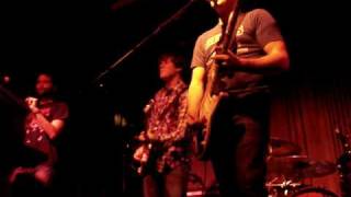 Ludo - Girls on Trampolines