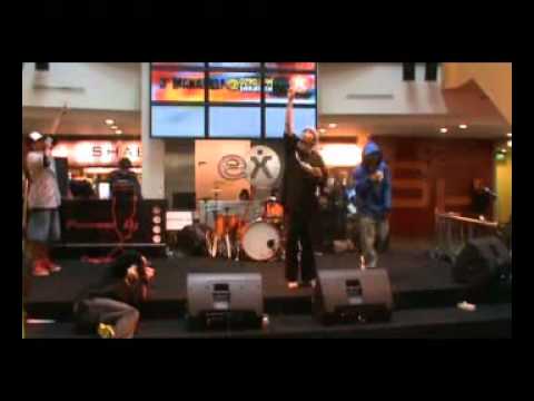 HollaBack Family Indonesia -HerdiOflo,Sinnikkal One,SatuTiga- at BlockBattle 7 Part 2