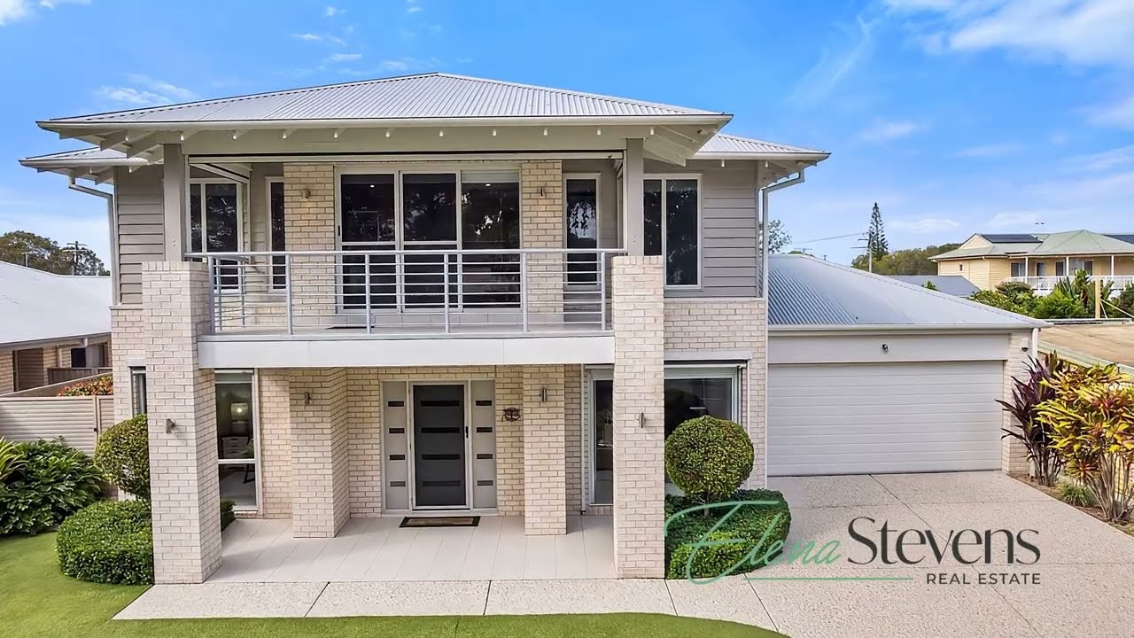 31 Solander Esplanade Banksia Beach QLD 4507 - video 1