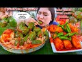 EATING RICE NOODLES FAT CHILI SPICY SAUSAGE LAVA SAUCE RAW GREEN CHILI MUKBANG