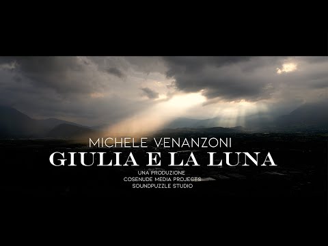 Michele Venanzoni (TMHH) - Giulia e la Luna - [Lyric video]