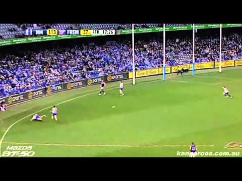 Round 22, 2011 - Scott Thompson and Brady Rawlings brilliant chase