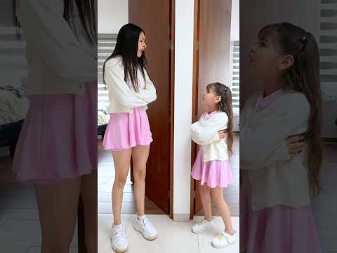 Has this happened to you with your sisters or brothers? 😂​⁠@Scarlett.Guzman