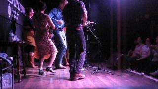 Evie Ladin, Keith Terry &amp; the Foghorn Stringband finale, Sheffield, May 2017