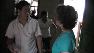 preview picture of video 'A Small Chinese Cooking Lesson on a Local Farm Yangshuo, China'