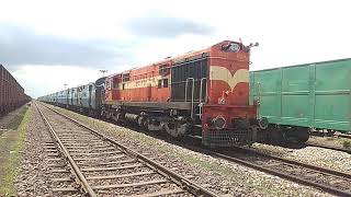 preview picture of video '51412 - Hubballi - Ballari Pass. departing from Ballari Cantonment (erstwhile Ballari BG Cantonment)'