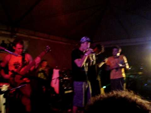 Zazueira - Na frente do CTC