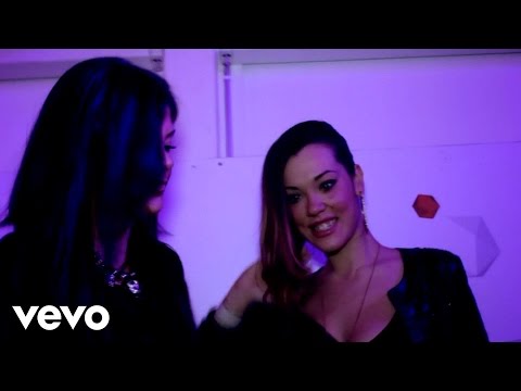 B-SINGER - OLLB (On Lève Les Bras) [Official Video]