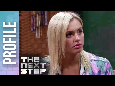 Profile: Victoria Baldesarra (Michelle) - The Next Step Season 5