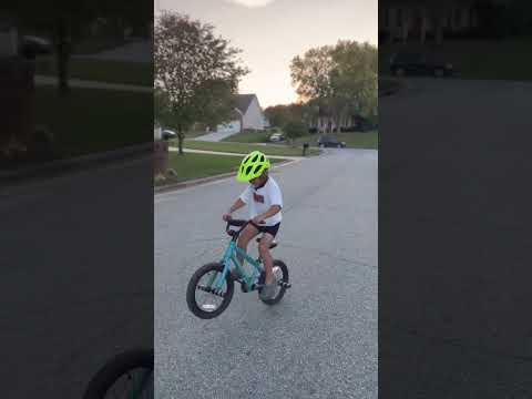 How to Wheelie for kids.  EASY!  🔥👨‍🎓