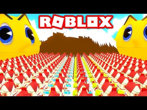 SURVIVE THE GIANT KILLER PACMAN IN ROBLOX! (Roblox Pacman Simulator)