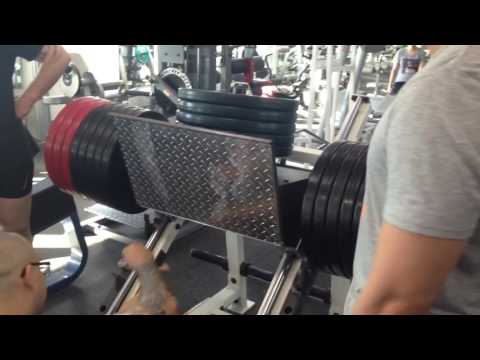 D-Skiff - жим ногами 500/3