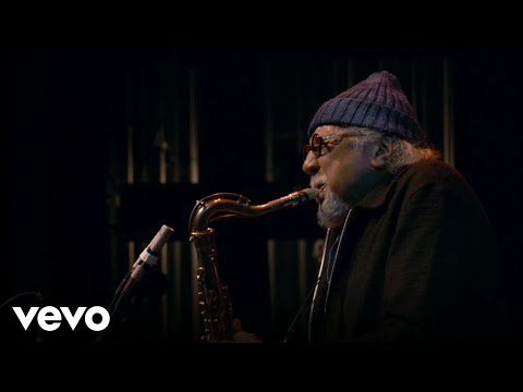 Charles Lloyd - Requiem (Live)