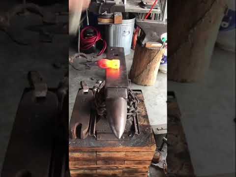 guy making the assassins creed 3 axe from scratch