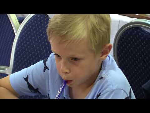 U11 5.9.  Athanasios  Karapetsas  - Jonáš Ďurana 1/2:1/2