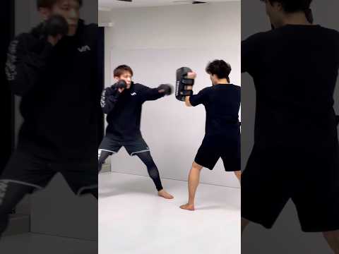 20秒コンビネーションを繰り返しトレーニング！ #キックボクシング #ミット打ち #mma