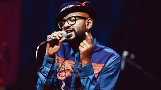 Badtameez Dil Live || Benny Dayal Live