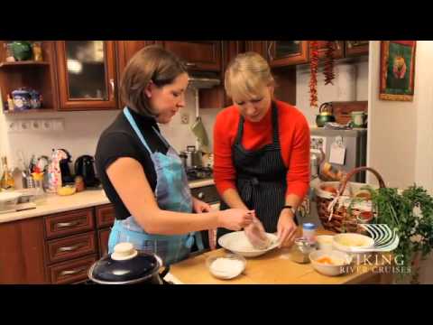 Hungarian Goulash soup - budapestcookingclass.com