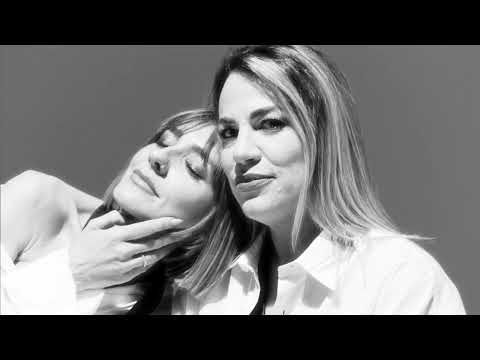 Simonetta Spiri & Roberta Bonanno - Questa sera metto i tacchi
