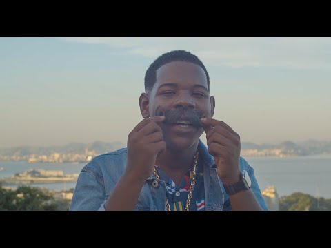 MC JUNINHO 22 - É O SAFADAO DO BIGODINHO ( Clipe Oficial )