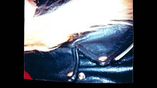 15 •  Naomi Punk - Firehose Face  (Demo Length Version)