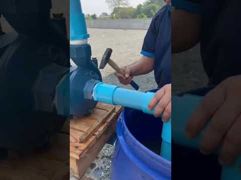 ใครว่าปั๊มหอยโข่งไม่แรง...ดูคลิปนี้ก่อน!"