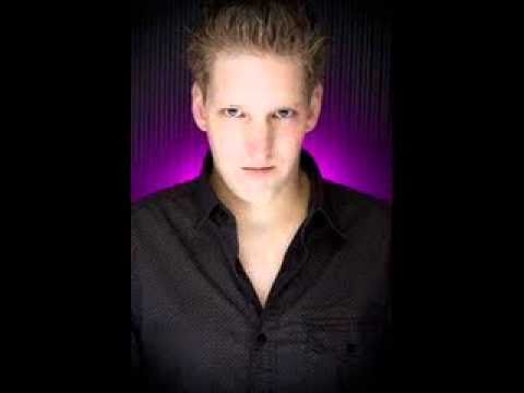 Nils van Zandt - The Beat Don't Stop (Extended)