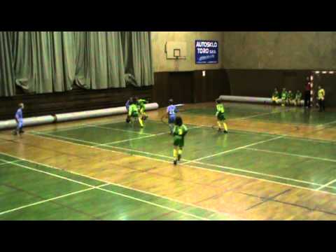 3.TJ PRAGA PRAHA A - TJ BŘEZINĚVES  2:1  (Halový turnaj,Union Žižkov,11.3.2012)