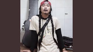 Download lagu Pura Pura (Live) mp3 Download lagu Pura Pura (Live) mp3