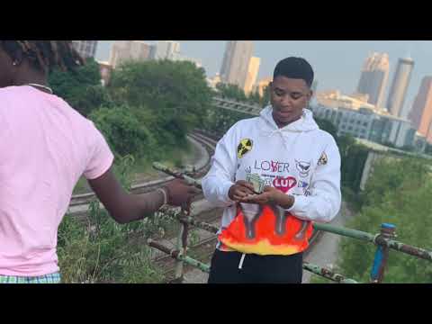 Backdoe (feat. Javoo)