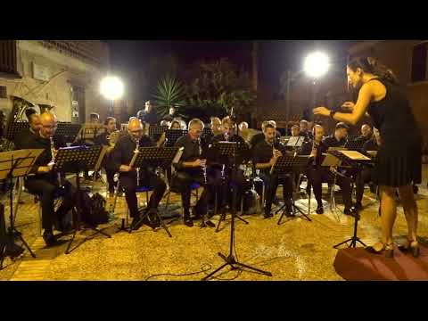 ANIMA FESTOSA-Marcia sinfonica G.Orsomando- I COLORI DEL PENTAGRAMMA(PE)-DIRIGE: M°RENATA TRAVAGLINI