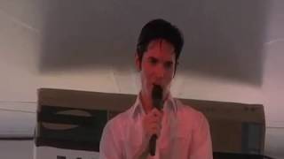 Dean Z performing &#39;Beach Boy Blues&#39; at Elvis Week 2007 Elvis Presley song (video)