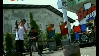 Download lagu EVOLET Band live @ Beat Euy STV Bandung (Hey Gadis) mp3