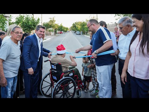 Orrego inauguró pavimento en Rivadavia
